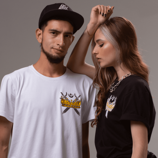 modelo matareyes blanca frente T-Shirt Mata reyes Blanca